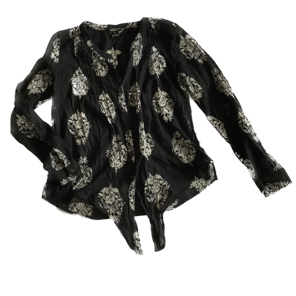 Lucky Brand black collarless tie waist blouse. - Picture 2 of 3